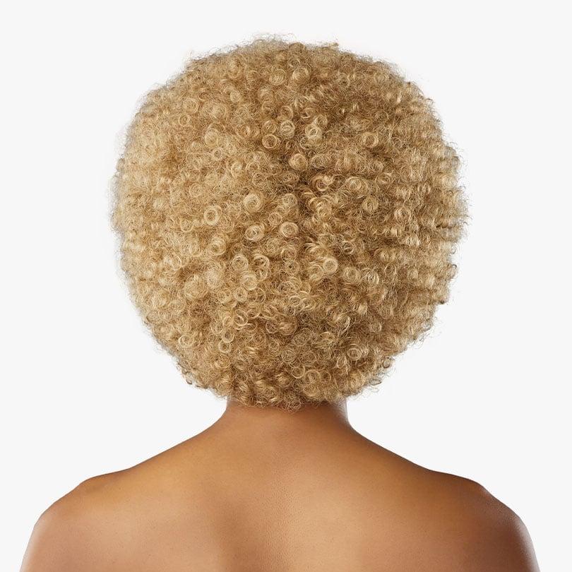 femme noire perruque lace frontale afro blond vue de dos