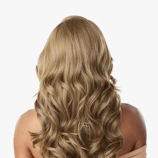 femme noire perruque ondulée blonde cheveux longs vue de dos